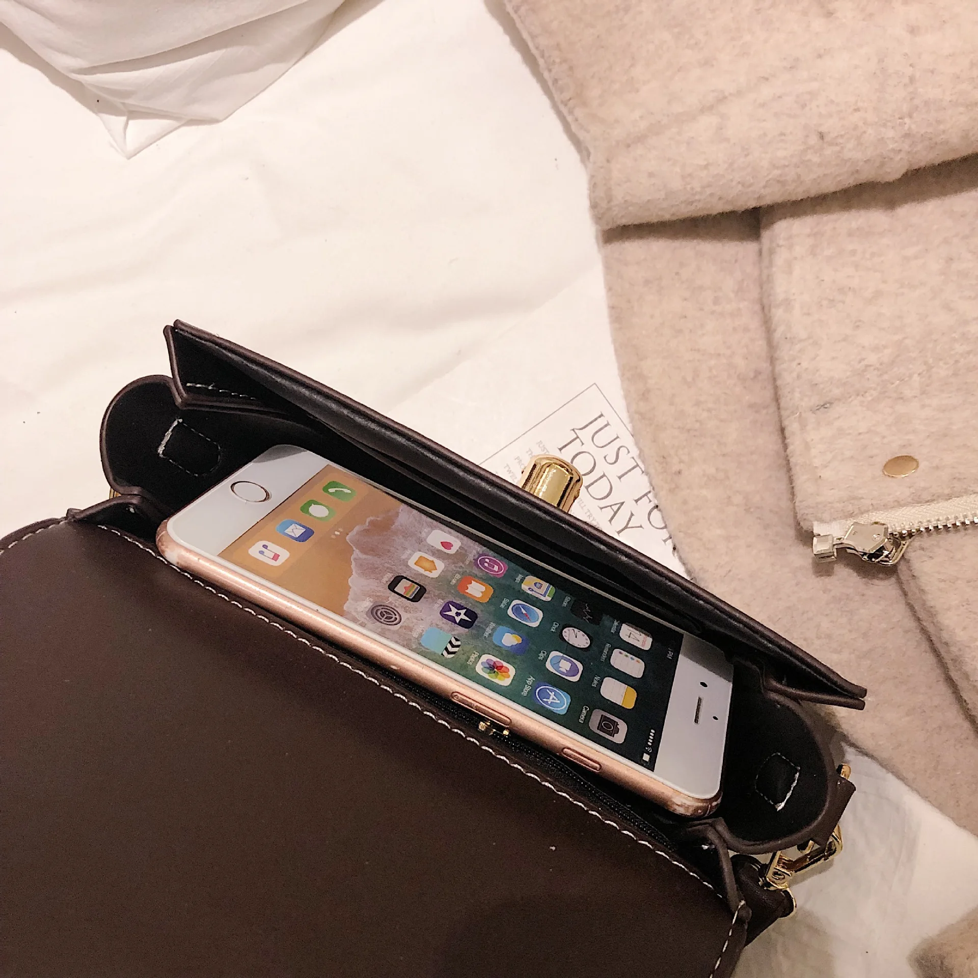 

Korean-style Stereo Semicircle Crescent Square Sling Bag Metal Lock Catch Shoulder WOMEN'S Bag