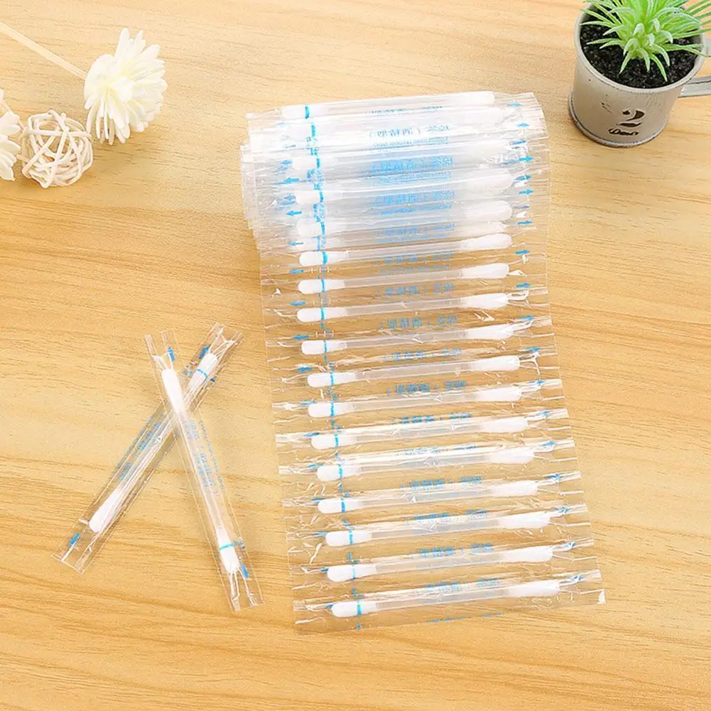 50pcs Multifunction Disinfected Stick Make Up Wood Iodine Alcohol Disposable Medical Double Cotton Swabs Microbrush For Baby