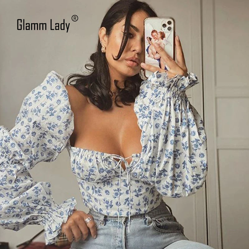 Женский короткий топ с цветочным принтом Glamm повседневный облегающий квадратным