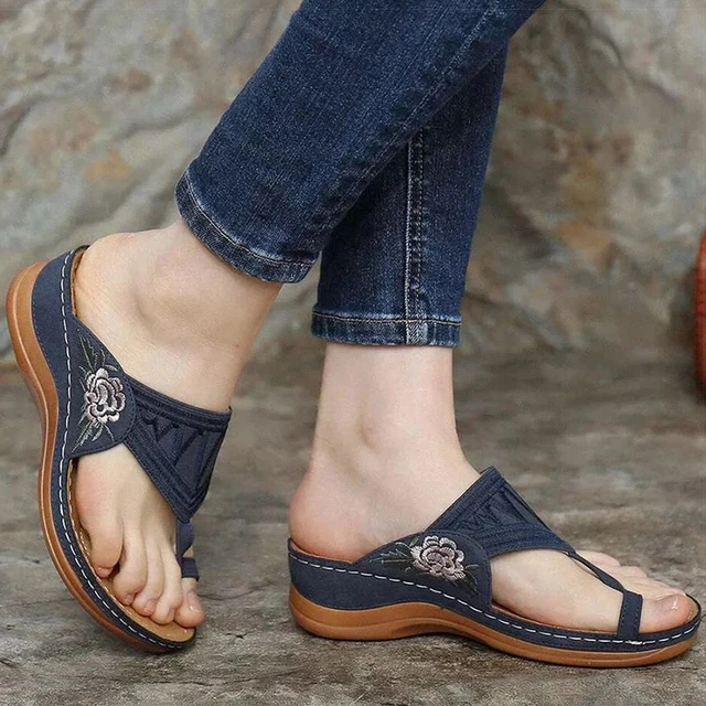 Women Sandals Soft Bottom Summer Shoes For Women Wedge Heels Sandalias  Mujer Beach Slippers Women Flip Flops Summer Sandals