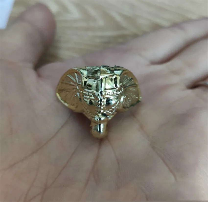 

10PCs Antique Bronze Pattern Carved Box Desk Box Edge Corner Foot Protector