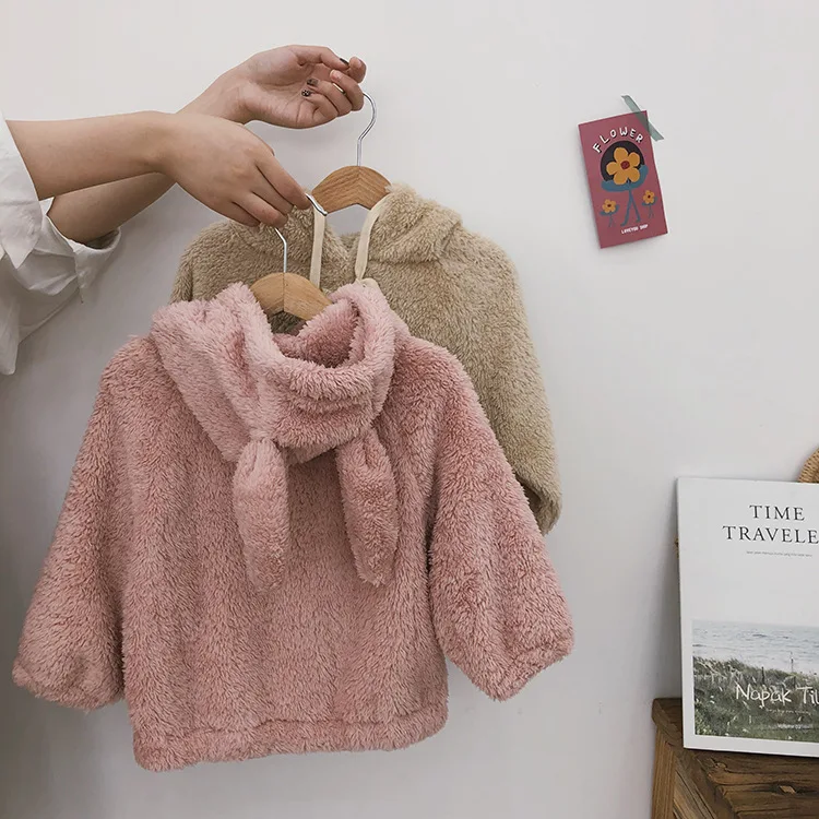 Новые Зимние флисовые свитшоты для маленьких девочек детская одежда в Корейском стиле с милыми заячьими ушками пуловеры, топы