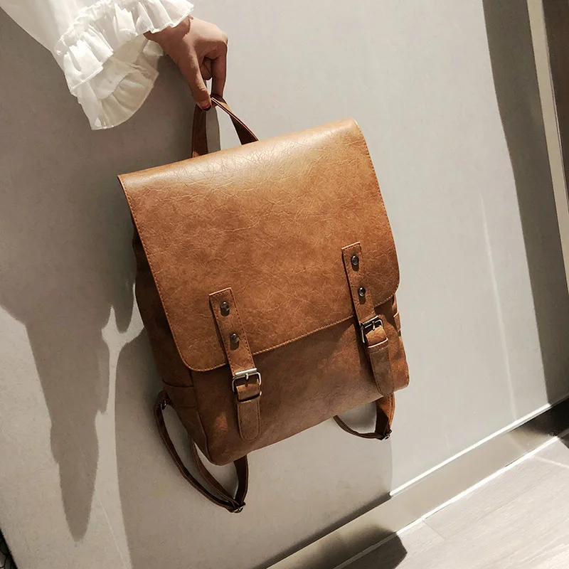 

Retrospective leisure travel bag large capacity simple backpack.