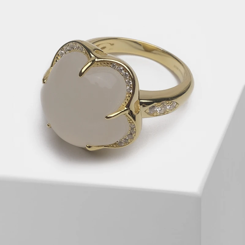 

Local focal Fashion 925 Silver flower design ring