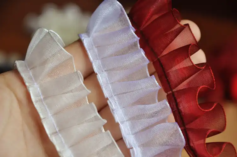 Платье С Оборками По Бокам фото 41