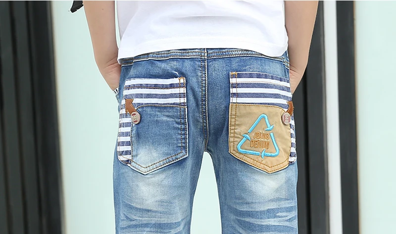 DIIMUU/летние Стрейчевые джинсовые шорты для мальчиков; детские джинсовые шорты; пляжные шорты; штаны с эластичной резинкой на талии; цветные детские штаны средней длины; светильник