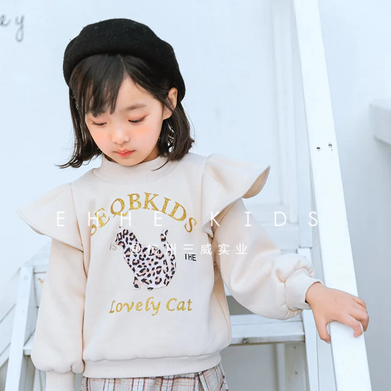 Свитер для девочек; коллекция года; сезон осень-зима; утепленный свитер с вышитыми рукавами и принтом кота