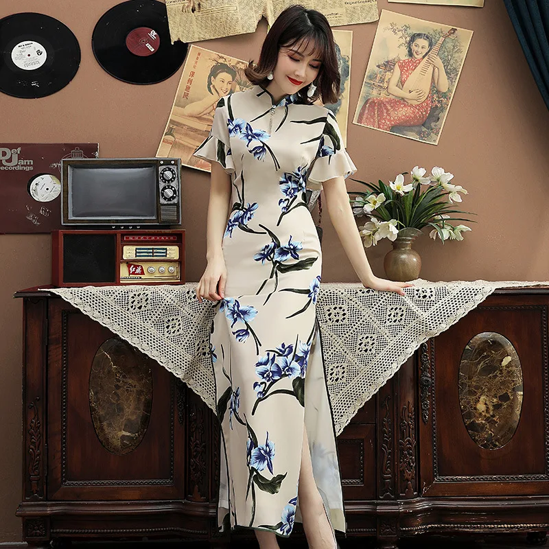 

2019 Spring Summer And Autumn Elegent Women Stand Collar Dresess Models Printing Tasels Fly Sleeve Split Lady Dress Cheongsam