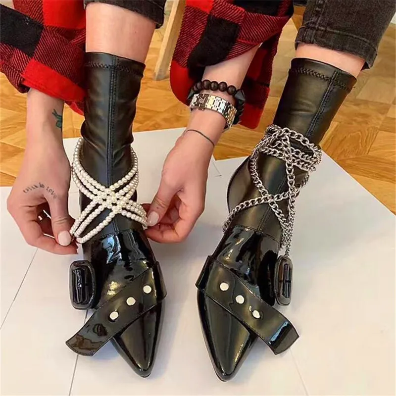 Новинка женские ботинки на маленьком каблуке в байкерском стиле ретро
