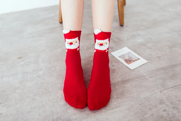 RICORIT 4 пар/кор. Рождественский подарок Цветной носки с мультяшным рисунком с объемным украшением в виде героя мультфильма; рождественские носки; сезон осень-зима милые носочки