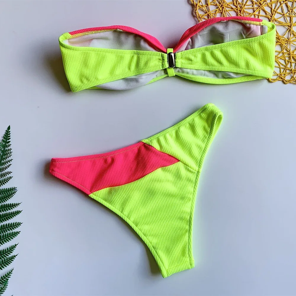 12325752558_821887676