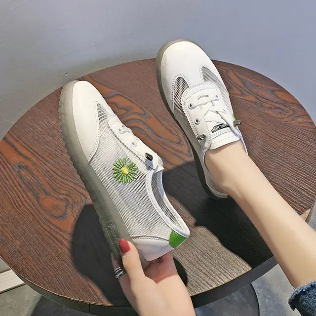 non slip shoes wide width