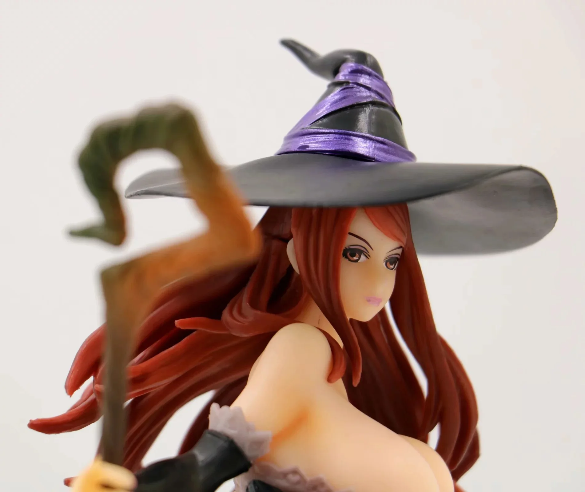 

Pretty Girl Series Dragon Crown Witch Orchid Seed Boxed Garage Kit Doll Ornaments Model