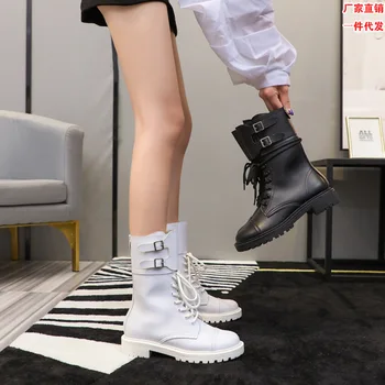 

Medium tube Martin boots 2020 New thick bottom thick heel leather boots side zipper home lace short boots female