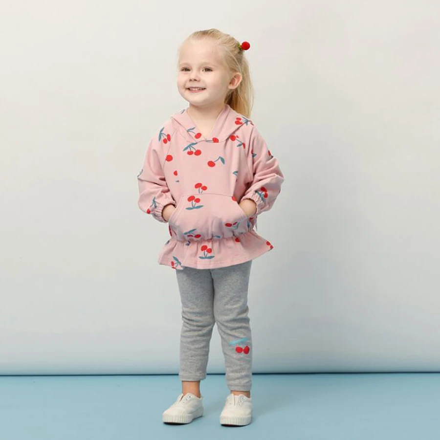 Одежда для маленьких девочек 1-2-3-4 лет, хлопковый комплект, Весенний костюм с длинными рукавами для малышей, комплекты со свитером с капюшоном и принтом «заячьи ушки» и «вишни» для маленьких девочек