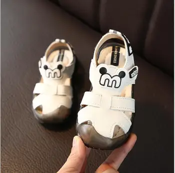 

New Summer Girls Soft Baby Boys Girls Slippers Kids Cartoon Beach Sandals Summer Hollow Children's shoes