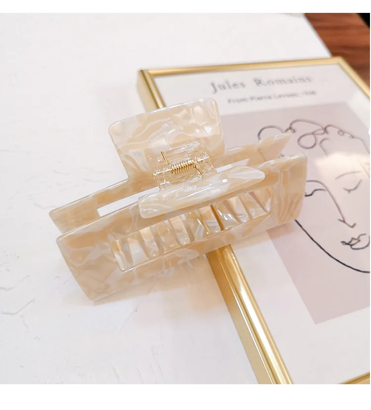 14246540550_1639800123