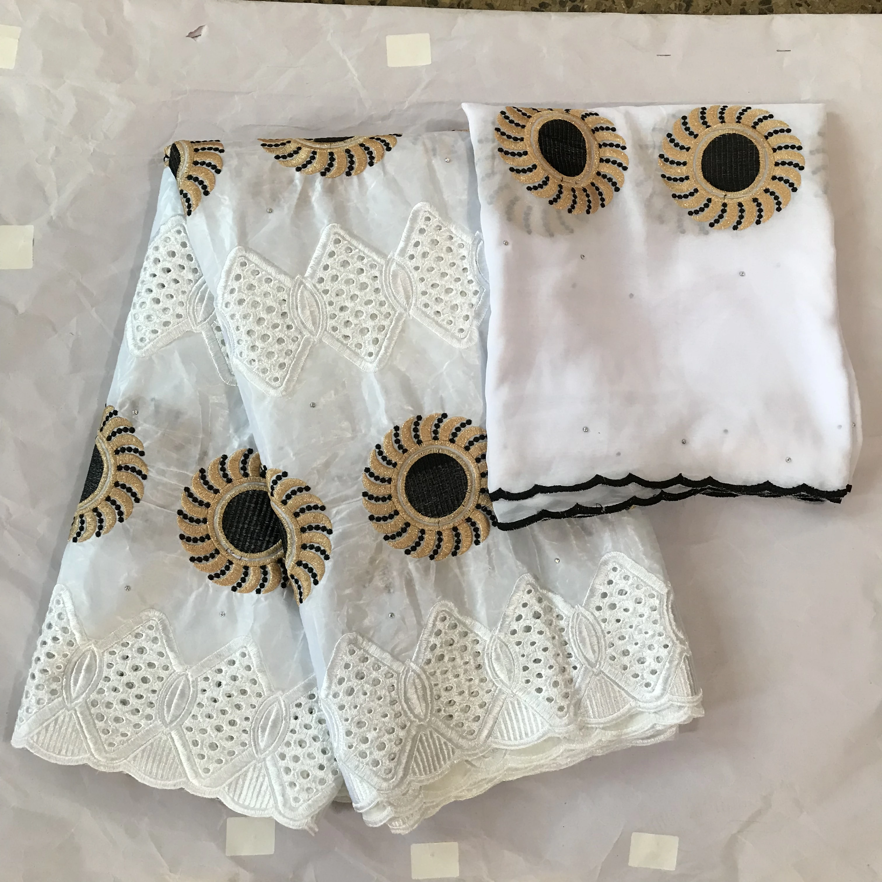 Белые вышитые отверстия bazin brode getzner Африканский бассейна riche ткань со стразами морская парча ткани цена