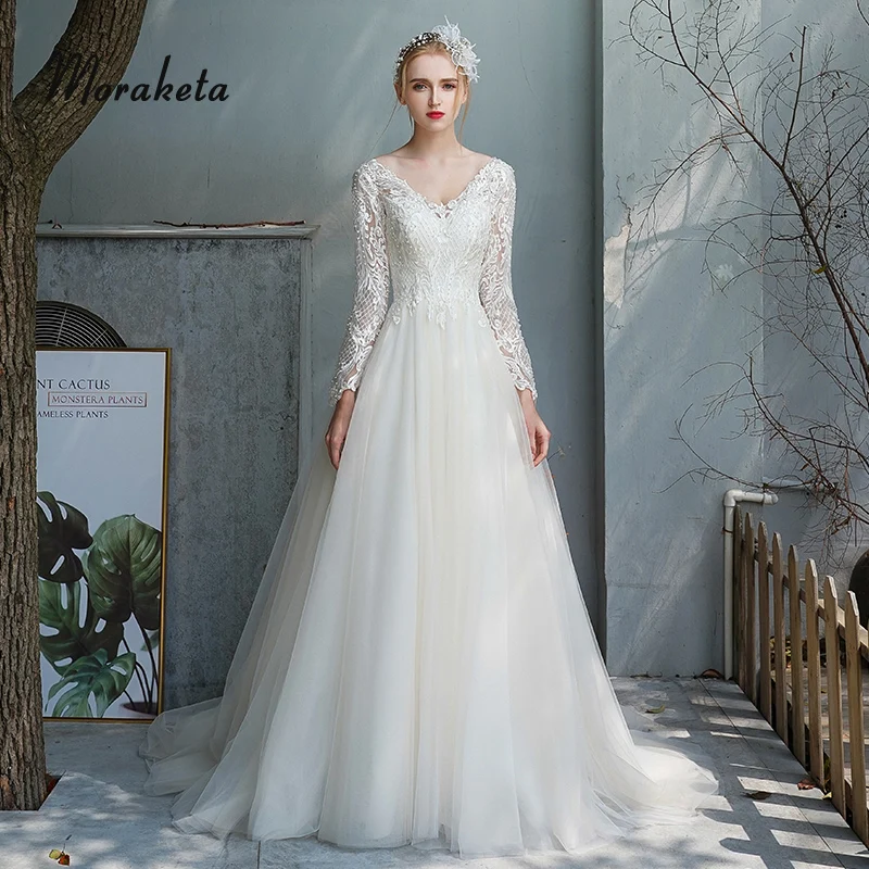 

Simple Long Sleeve Wedding Dresses 2020 Elegant V-neck Floor-length A-line Beaded Light Bridal Gowns With Court Train Plus Size