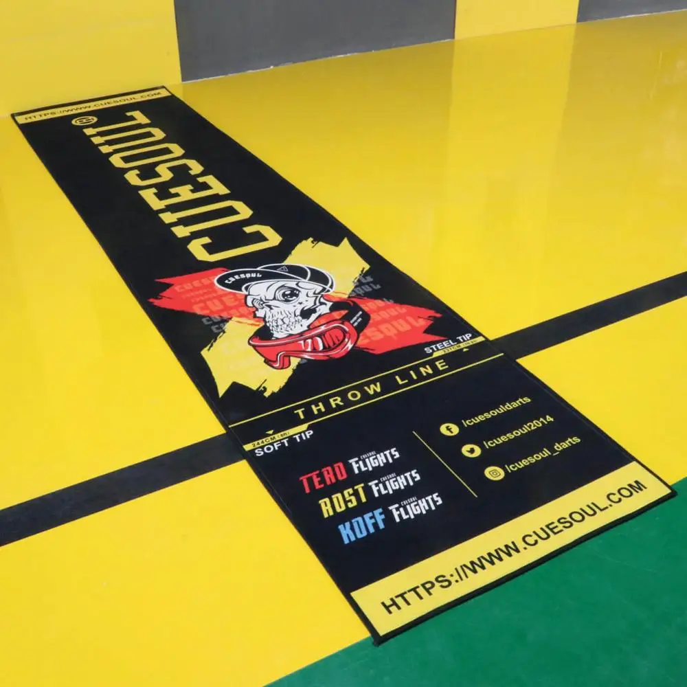 Cuesoulヘビーデューティダーツマットの両方を含む公式ソフト