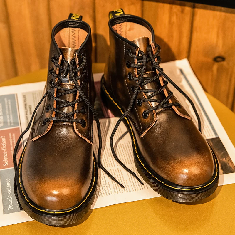 

2020 new Martin boots men's high-top British style couple style trendy all-match tooling boots mid-top retro desert men's boots