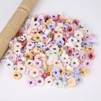 30 sztuk 3cm Multicolor Daisy kwiat głowice Mini jedwab sztuczny kwiaty na ślub dekoracja domu wieniec świąteczny Scrapbooking 2