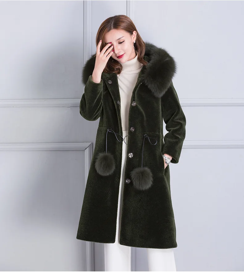 4618440491_998010484