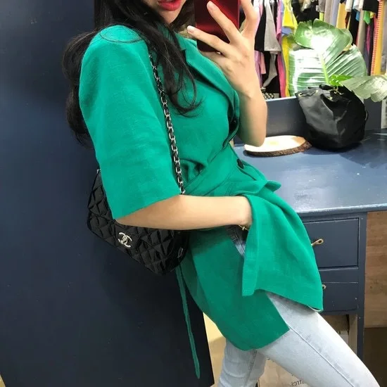 

Figure Photo 2019 Korean-style Fashion Spring And Summer New Style Fold-down Collar Button down Waistband Flip Pocket Short Slee