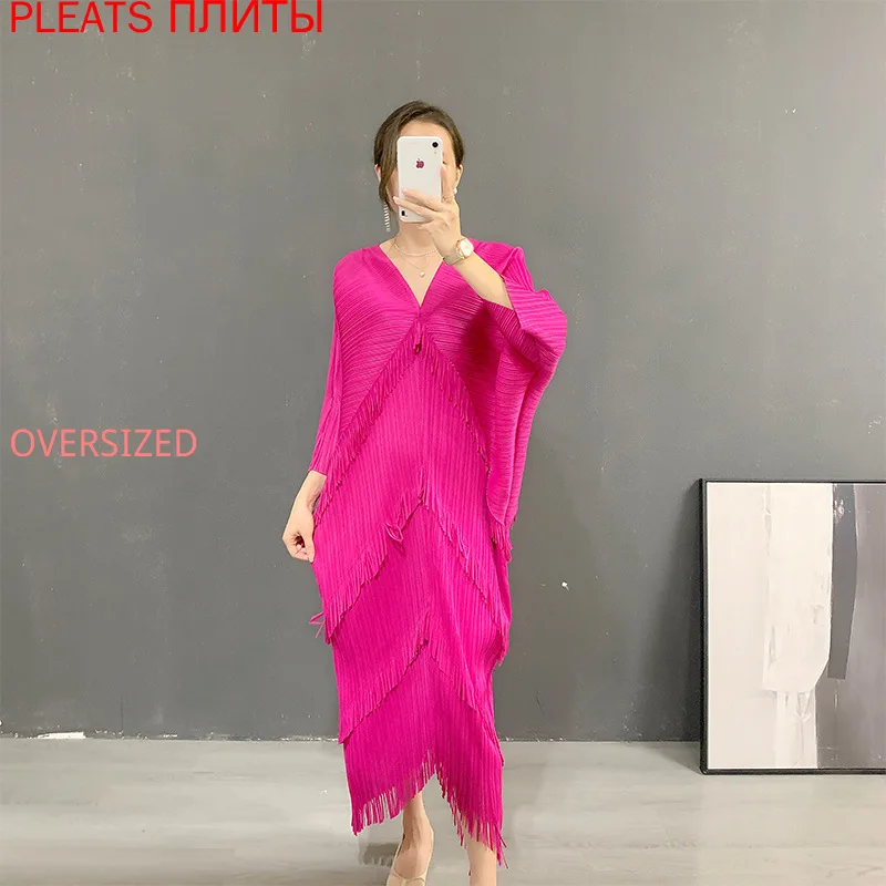 

Miyake Pleated Fringed Dresses Spring and Summer New Solid Color V-neck Bat Sleeve Bottoming Dress Women's Clothing PLEATS