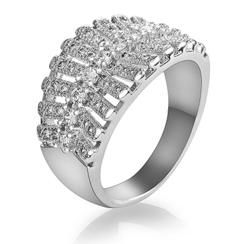 Женское кольцо с цирконием позолоченное роскошное кристаллами вечерние