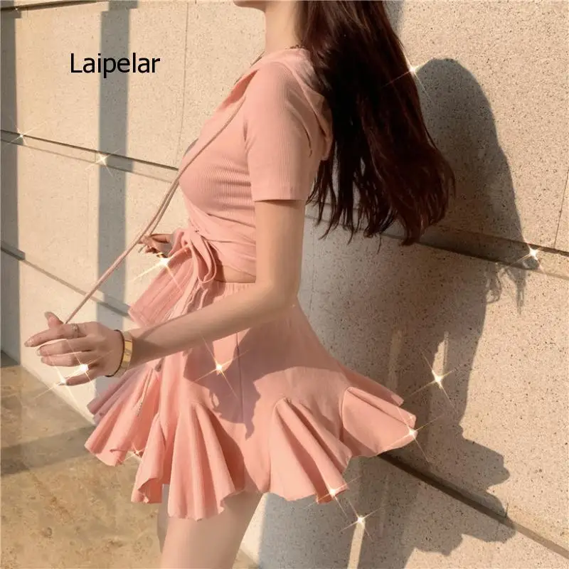 

Весенний женский комплект с шортами, кружевной топ с высокой талией, черные, розовые, Короткие уличные шорты с рюшами