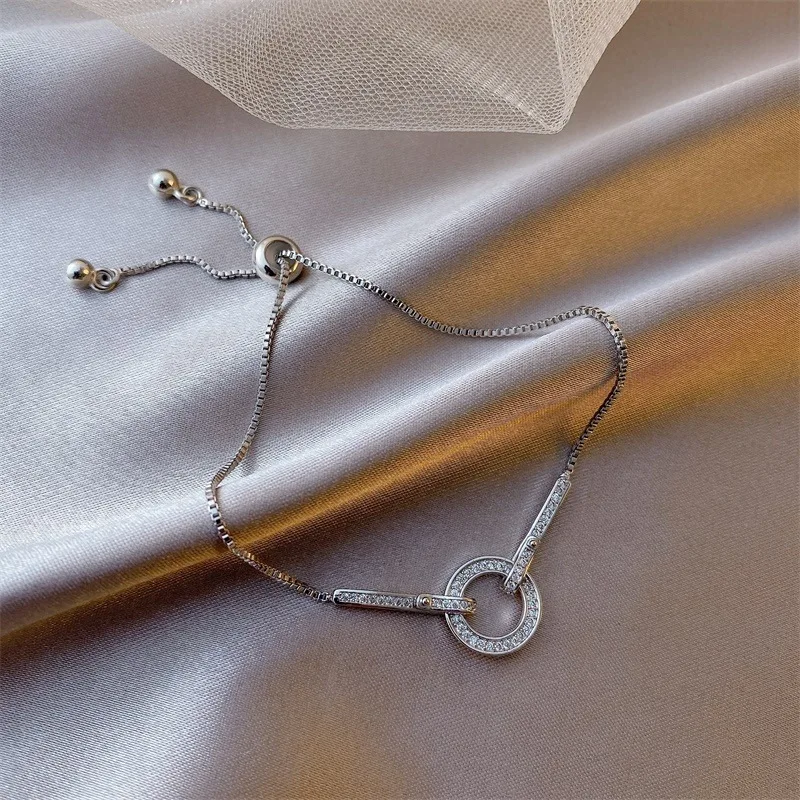 13679011956_1250376837