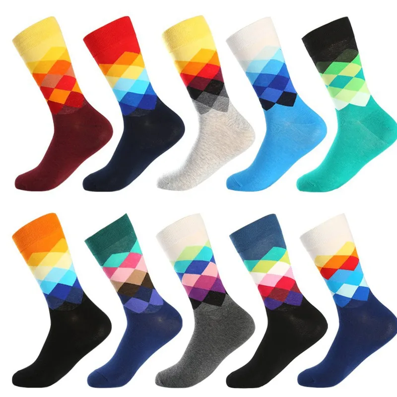 

2020 New Product Upgrade Multi-color Painted Diamond-shaped Daily Wild Sports Trend High-tube High-grade Cotton Men's Socks