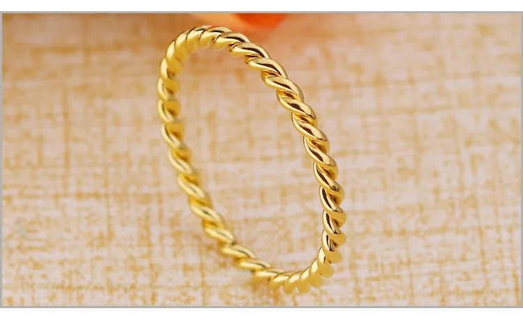 10098047600_996853077