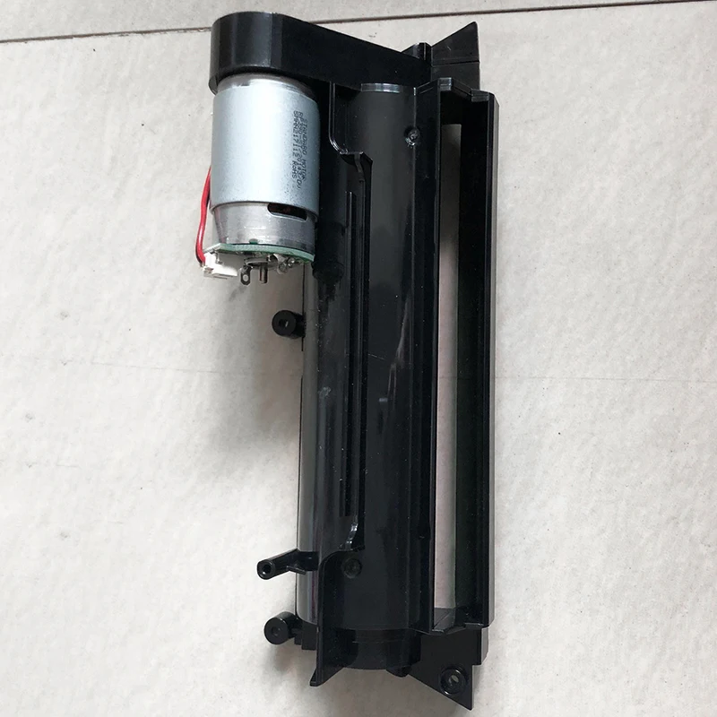 Прочный роликовый щеточный Двигатель Для ECOVACS Deebot M82 DM82 Аксессуары для пылесосов мотор de cepillo de rodillo