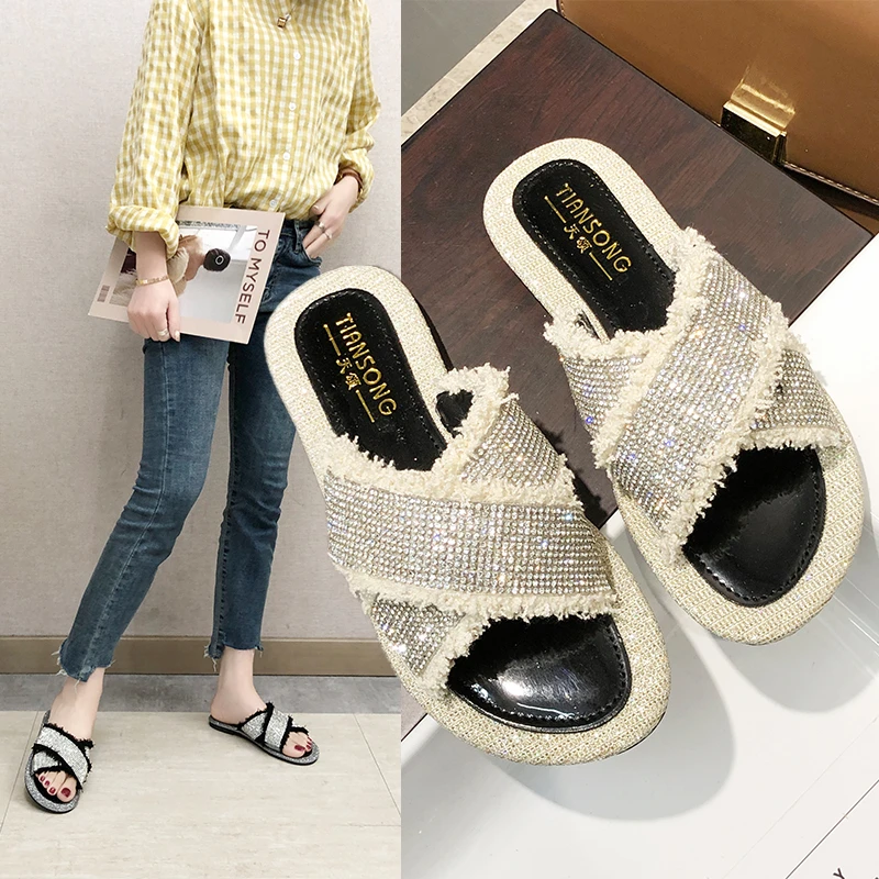 

Beach slippers women wear 2020 summer new with rhinestones word drag students soft bottom fashion net red X-shaped cross sandals