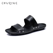 CHUQING/повседневные мужские сандалии из натуральной коровьей кожи; сезон лето; мужские шлепанцы с заклепками; мужские пляжные сандалии в британском стиле