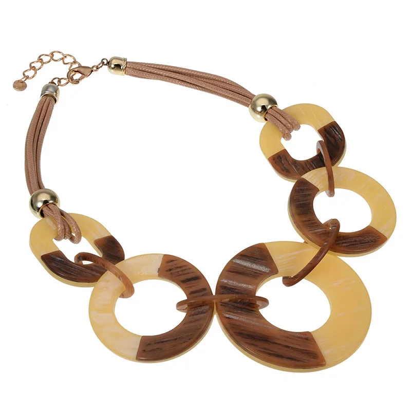 Женское массивное ожерелье длинное из искусственной кожи подвеска смолы модное