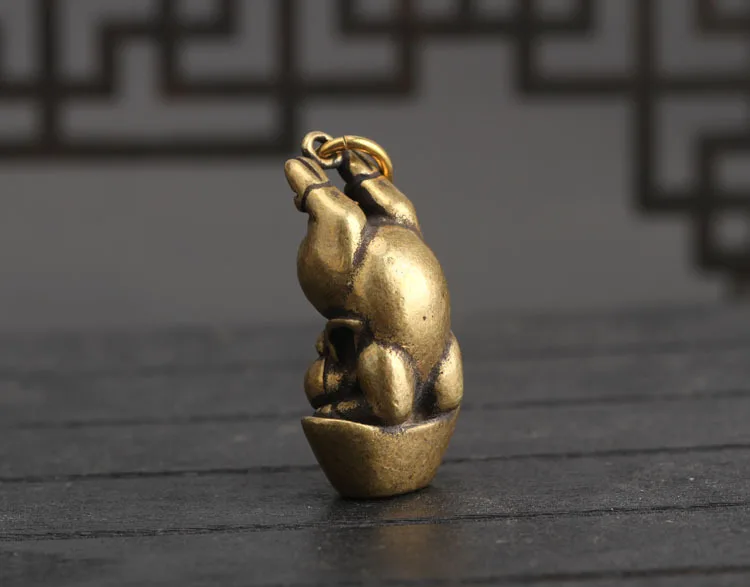lucky pig keychians pendants (8)