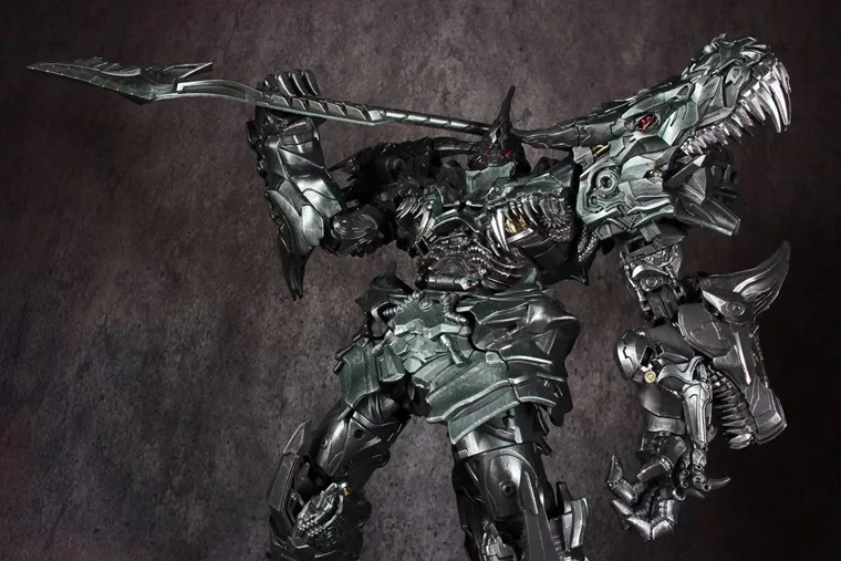 

Black Mamba SS Wire Rope Dinosaur Transformation Toy Jingang Ls05 Movie Alloy Amplifier Version Model Robot
