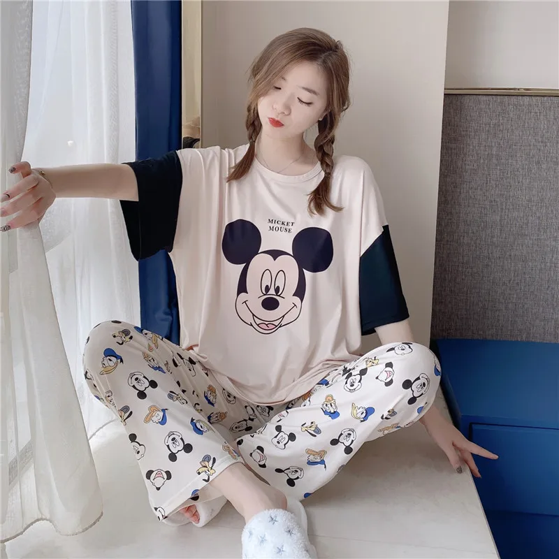 

Ladies cartoon new pajamas print Mickey Minnie Daisy Donald Duck pattern short-sleeved trousers loose pajamas home service suit