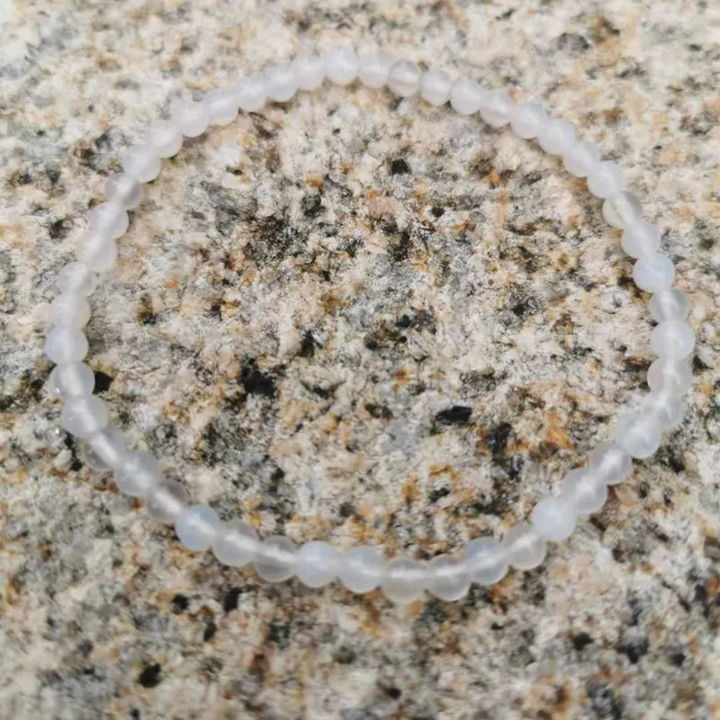 white agate 3