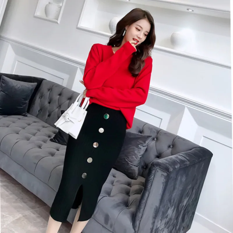 

Autumn Casual Sweater 2 Pieces Set Red Long Sleeve V-neck Pullovers + Black Cultivate Oneself Skirt Sets Fashion avant-garde