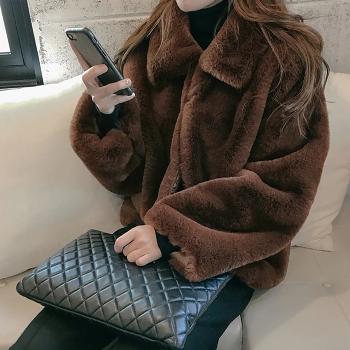 coffee color Харадзюку, пальто из искусственного меха, женская мода, однотонная зеленая УКОРОЧЕННАЯ МЕХОВАЯ КУРТКА размера плюс, меховое зимнее пальто, уличная Толстая Женская верхняя одежда - Color: coffee color