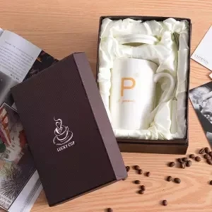 Керамическая чашка, кружка с крышкой, ложка, для мужчин и женщин, студентов, Корейская версия, чашка для молока, чашка для питья, домашняя чайная чашка, кофейная чашка - Цвет: 380ML gift box