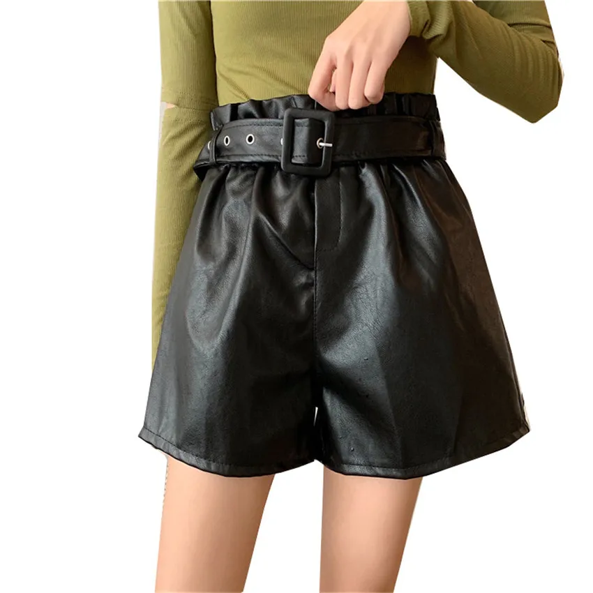 

Gowyimmes 2019 Autumn Women PU Shorts Loose Girl Faux Leather Shorts Lady High Waist Shorts Streatwear Winter Bottomings Hot 619