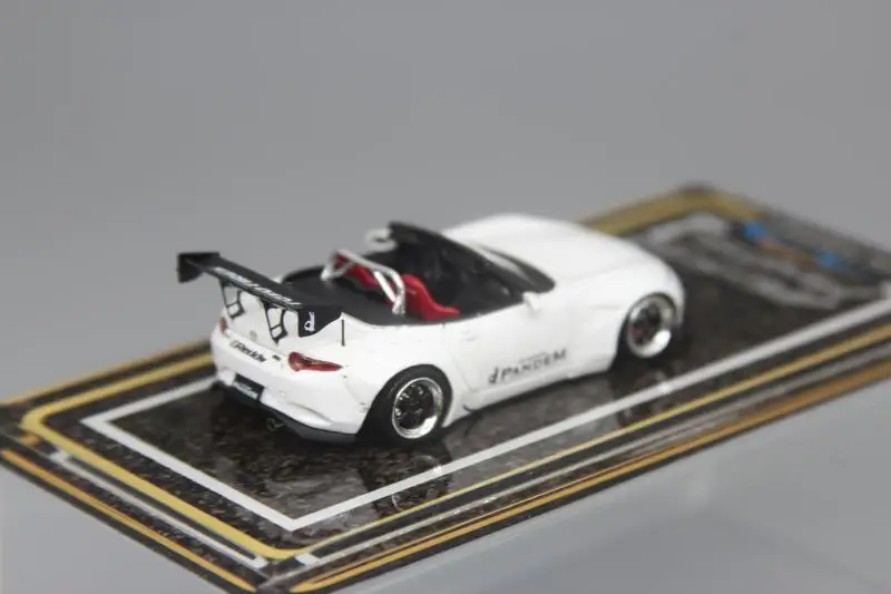 Ym Model 1:64 Mazda Mx5 Rocket Bunny Modification Limited Collector Edition  Resin Open Car Model
