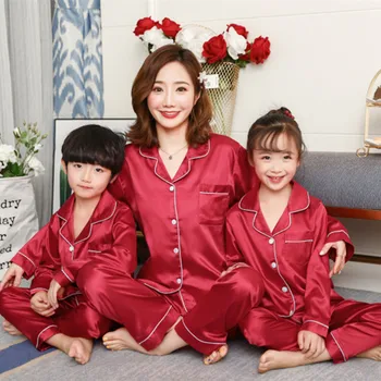 

Family Matching Outfits Pyjamas Set Women Pajamas Mom Son And Daughter Spring Long Sleeve Kid Sleepwear Suit Soild Satin Pijamas