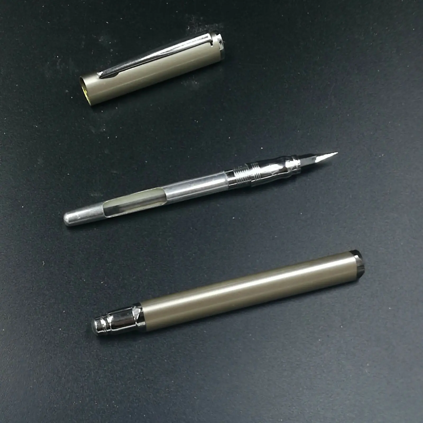 Уникальная треугольная перьевая ручка HQ, аэрометрическая ручка, серебристо-серый цвет, канцелярские принадлежности для офиса, школьные принадлежности, penna stilografica