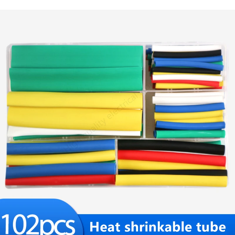 Empilement de 10 lames de scie circulaire 63mm, idéales pour découpe précise en modélisme.